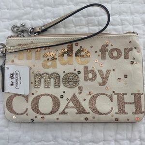 Coach Poppy Wristlet